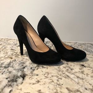 Nine West Suede Pump